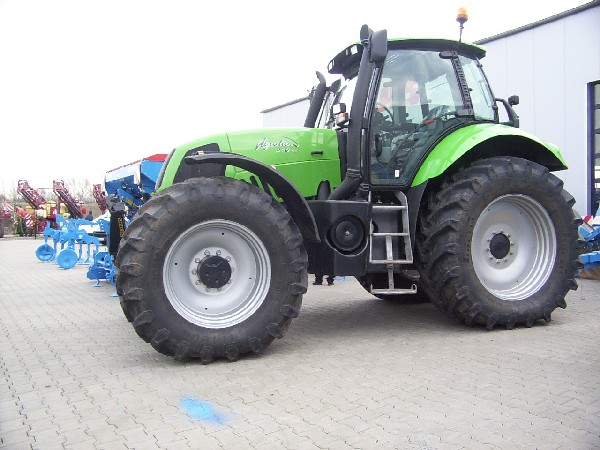 Deutz230.jpg